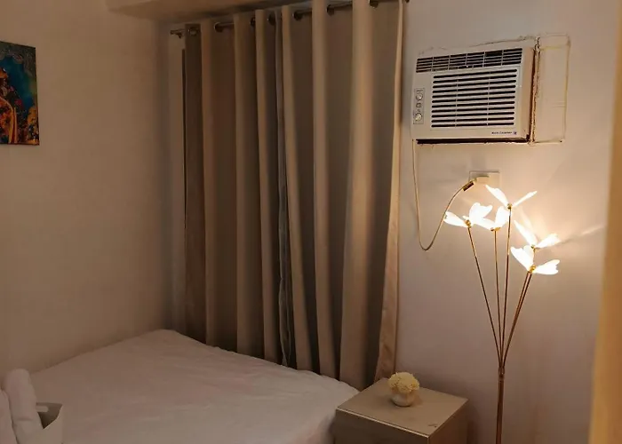 Shore Residences Yen And Yan Staycation Hotel